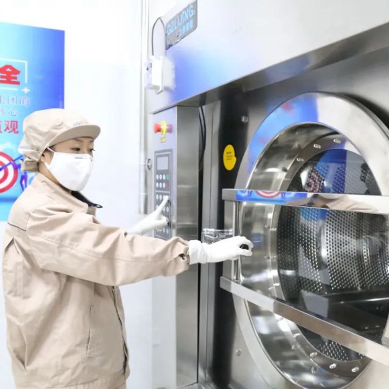 
		100公斤大型全自动洗脱机为中核北方成人直播视频护航
		